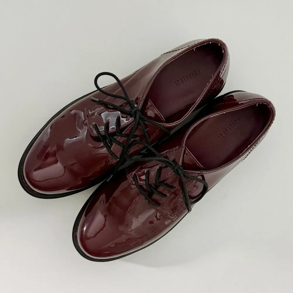 Forever 21 Women Oxford Sz 8 Burgundy Red Faux Patent Leather Lace Chunky Shoes